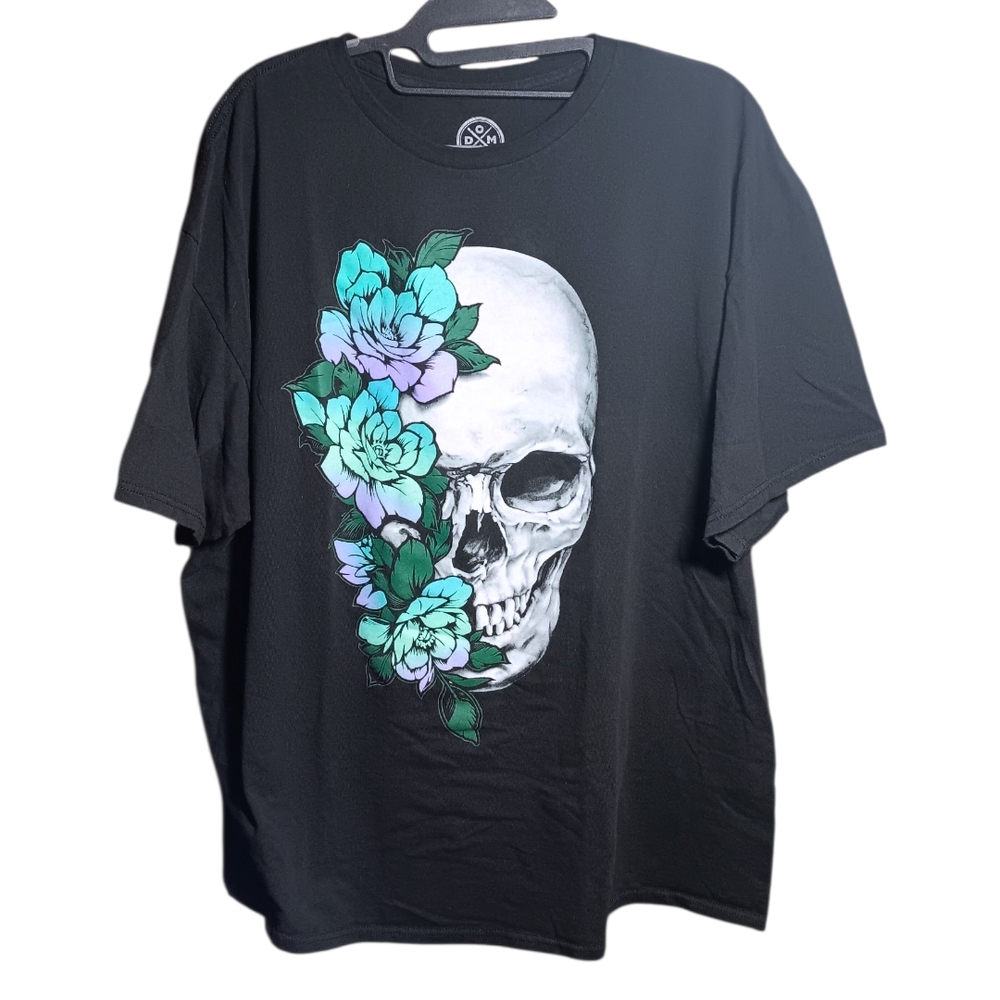 DOM Skull & Flowers Black Unisex Graphic T-Shirt Size 2XL